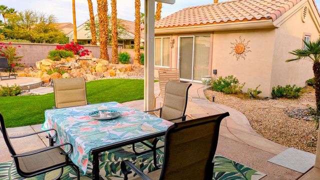 78664 Putting Green Drive, Palm Desert, CA 92211