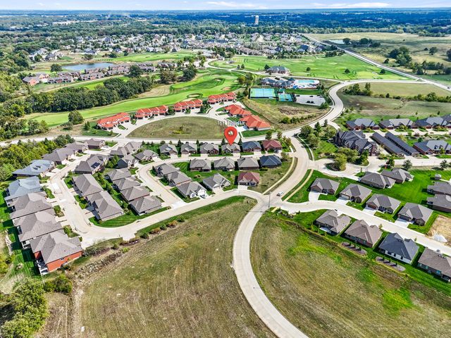 1811 TRELLIS LN, Columbia, MO 65201