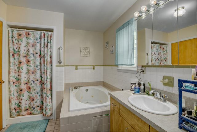 711 Maple Avenue, Falmouth, KY 41040