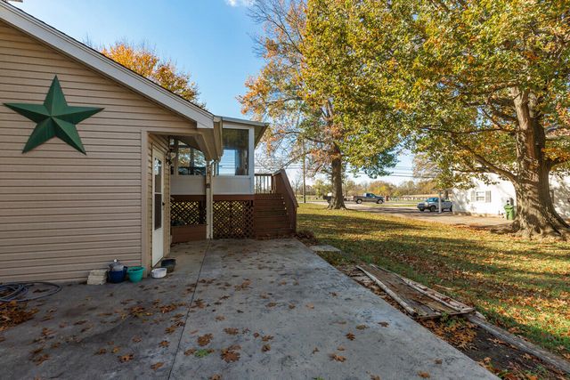 711 Maple Avenue, Falmouth, KY 41040