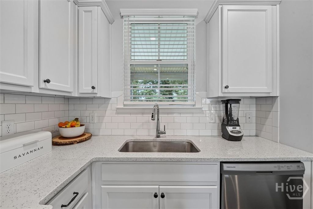 Image 16 of property listing at 55 Beckley Drive, Richmond Hill, GA 31324