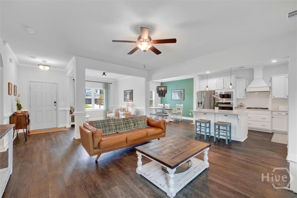 Image 6 of property listing at 55 Beckley Drive, Richmond Hill, GA 31324