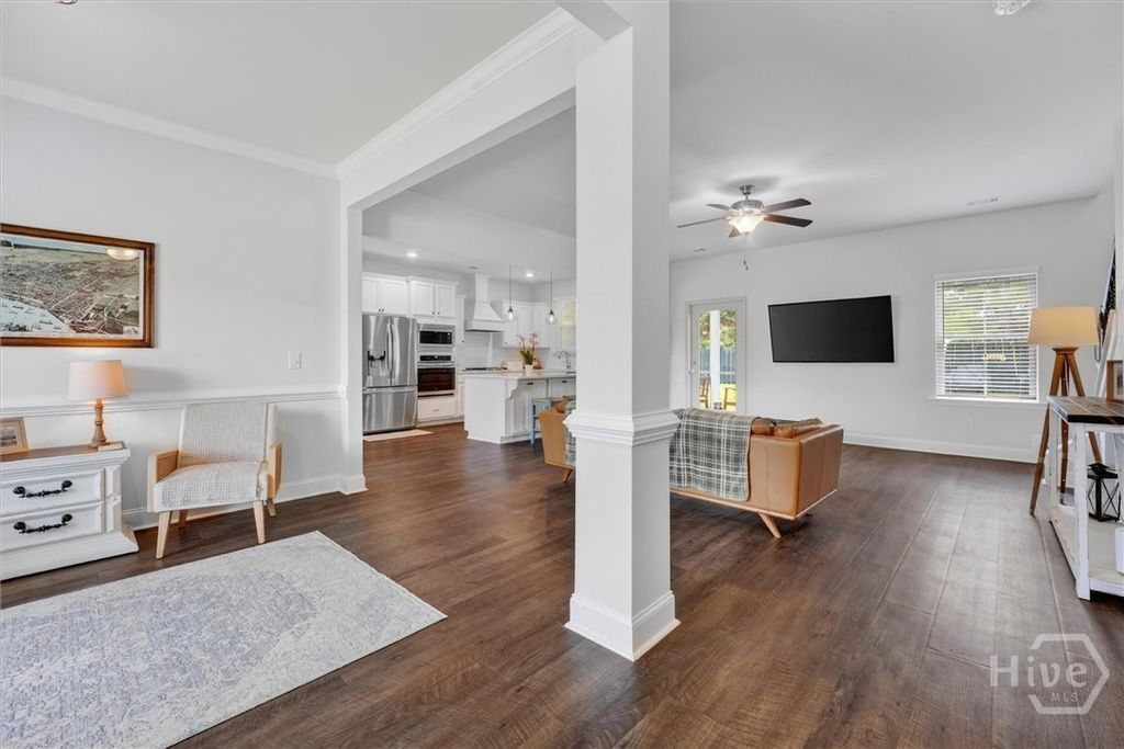Image 8 of property listing at 55 Beckley Drive, Richmond Hill, GA 31324