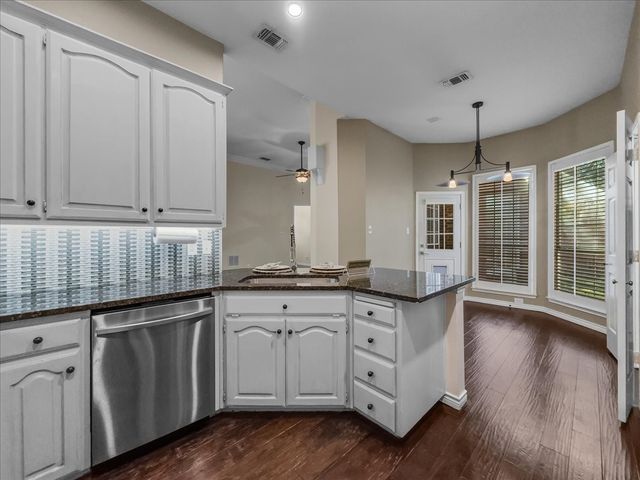 8501 Mustang Drive, Irving, TX 75063