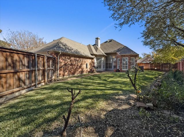 8501 Mustang Drive, Irving, TX 75063