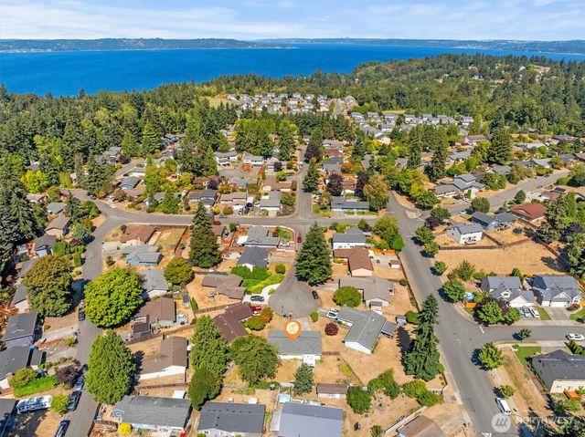 31428 31st Avenue SW, Federal Way, WA 98023