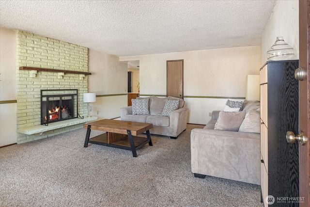 31428 31st Avenue SW, Federal Way, WA 98023