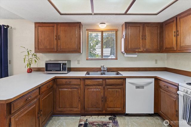 31428 31st Avenue SW, Federal Way, WA 98023