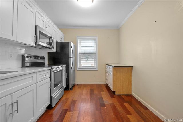 281 Broadway, Bethpage, NY 11714