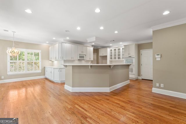 914 CHAMPIONS Way, Mcdonough, GA 30252