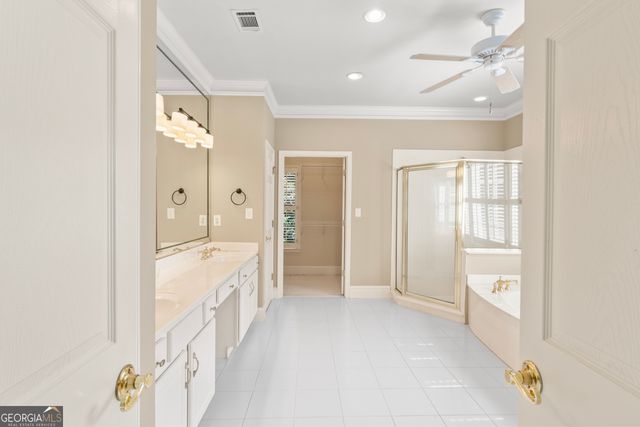 914 CHAMPIONS Way, Mcdonough, GA 30252