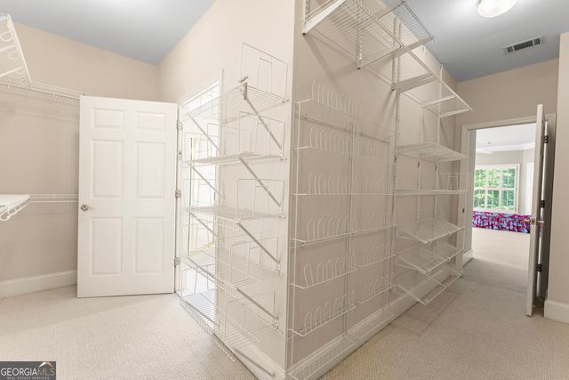 914 CHAMPIONS Way, Mcdonough, GA 30252