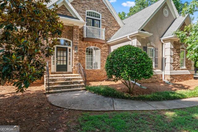 914 CHAMPIONS Way, Mcdonough, GA 30252