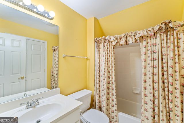 914 CHAMPIONS Way, Mcdonough, GA 30252