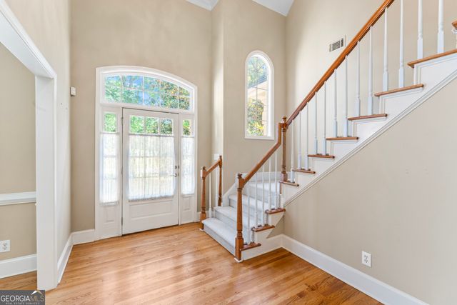 914 CHAMPIONS Way, Mcdonough, GA 30252