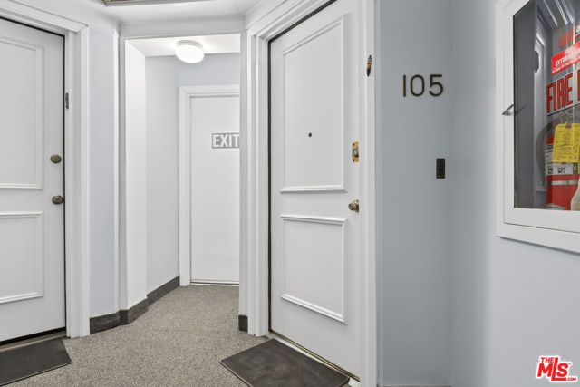 4230 Stansbury Avenue 105, Sherman Oaks, CA 91423