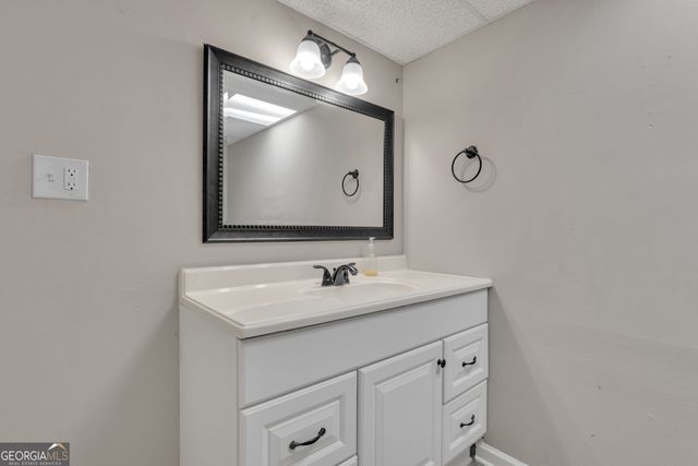 28 Fawn Court, Sharpsburg, GA 30277