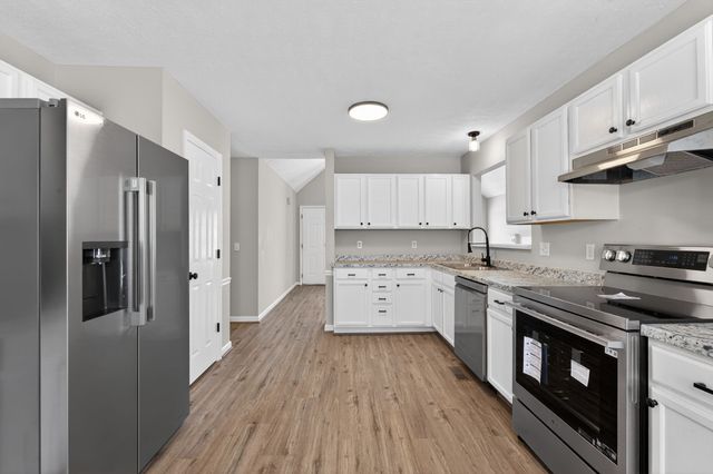 2212 Spartan Ct, Murfreesboro, TN 37128