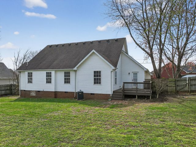 2212 Spartan Ct, Murfreesboro, TN 37128