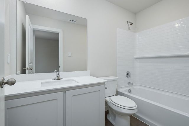 4912 Fillmore Drive, Greenville, TX 75401