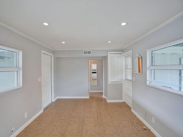 1206 NE 3rd Avenue, Delray Beach, FL 33444