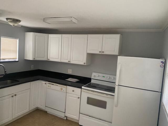 1206 NE 3rd Avenue, Delray Beach, FL 33444