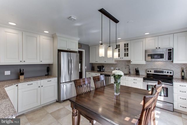 7510 SHADYWOOD RD, Bethesda, MD 20817