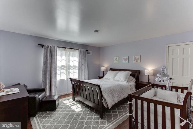 7510 SHADYWOOD RD, Bethesda, MD 20817