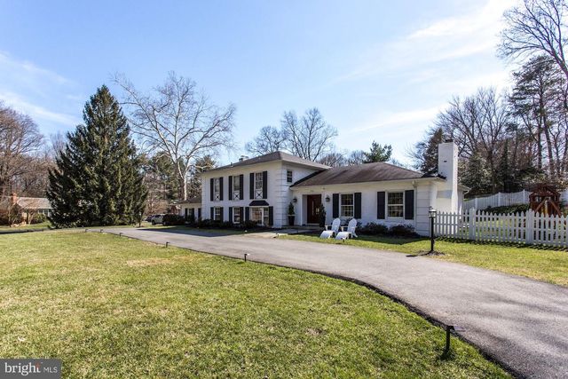 7510 SHADYWOOD RD, Bethesda, MD 20817