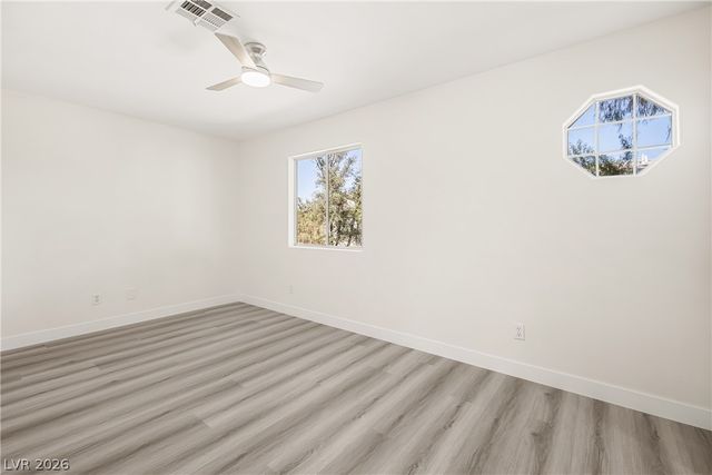 5230 Souvenir Lane, Las Vegas, NV 89118
