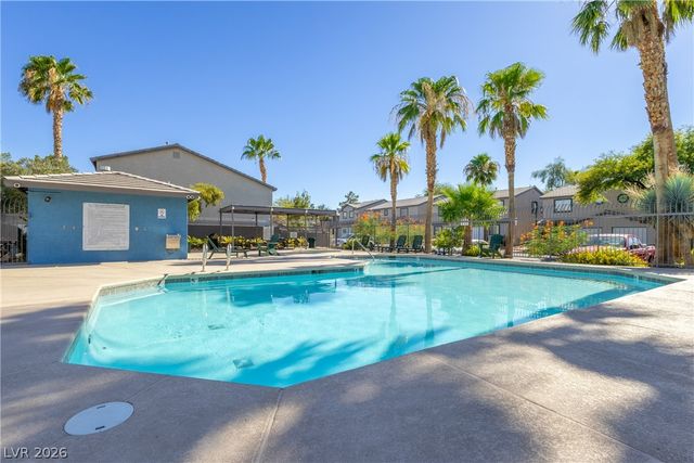 5230 Souvenir Lane, Las Vegas, NV 89118