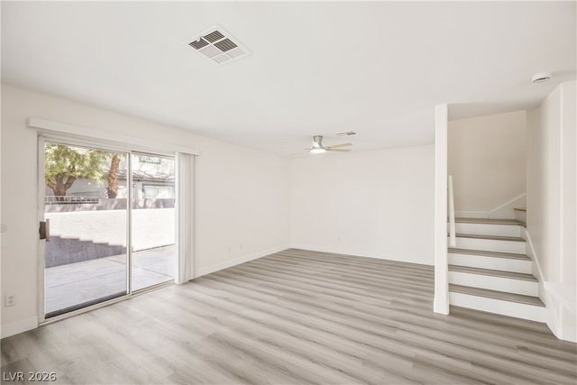5230 Souvenir Lane, Las Vegas, NV 89118