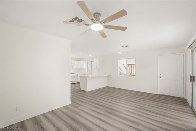 5230 Souvenir Lane, Las Vegas, NV 89118