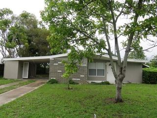 2211 EMORY AVENUE, Bradenton, FL 34207