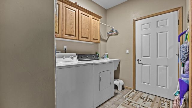 1792 12 Road, Loma, CO 81524