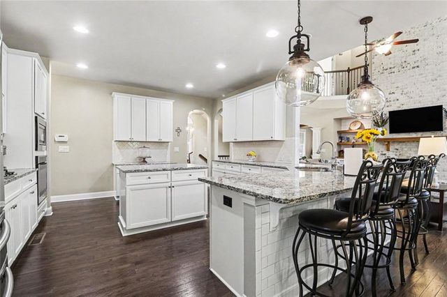 6605 Flagstone Mill Cove, Cumming, GA 30028