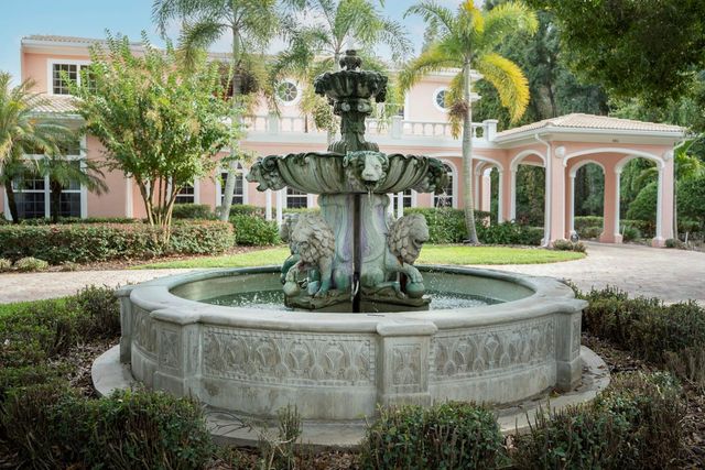 543 ISLEWORTH CLOSE, Tarpon Springs, FL 34688