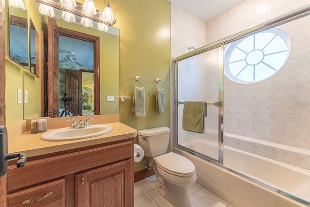 543 ISLEWORTH CLOSE, Tarpon Springs, FL 34688