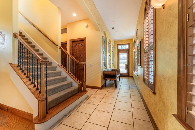 543 ISLEWORTH CLOSE, Tarpon Springs, FL 34688