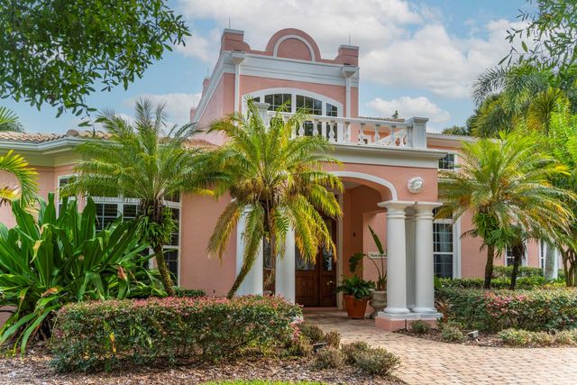 543 ISLEWORTH CLOSE, Tarpon Springs, FL 34688