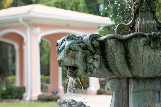 543 ISLEWORTH CLOSE, Tarpon Springs, FL 34688