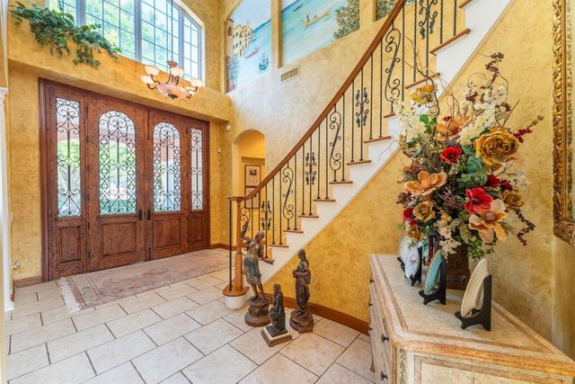 543 ISLEWORTH CLOSE, Tarpon Springs, FL 34688