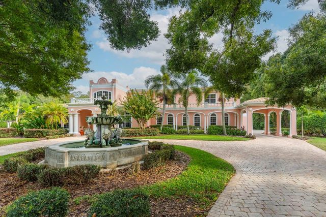 543 ISLEWORTH CLOSE, Tarpon Springs, FL 34688