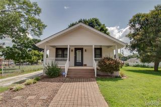 211 12th Street, Wood River, IL 62095