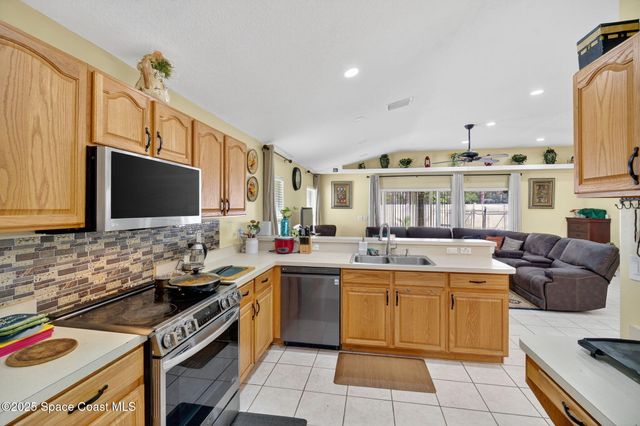 1161 Olde Bailey Lane, Melbourne, FL 32904