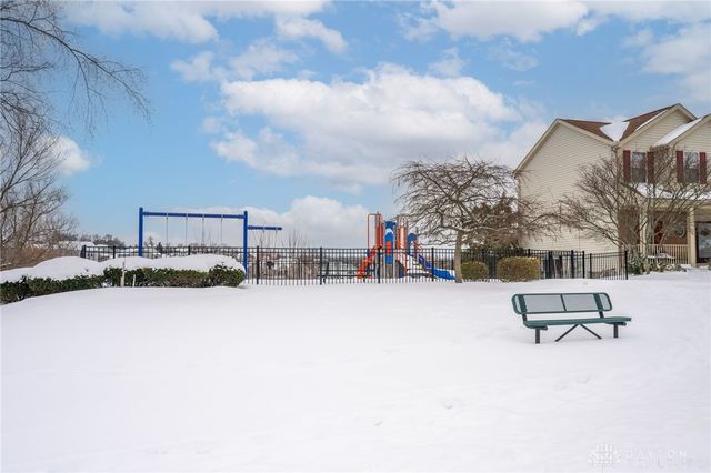 418 Lake Front Drive, Lebanon, OH 45036