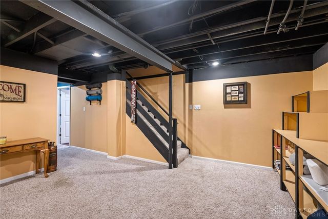 418 Lake Front Drive, Lebanon, OH 45036