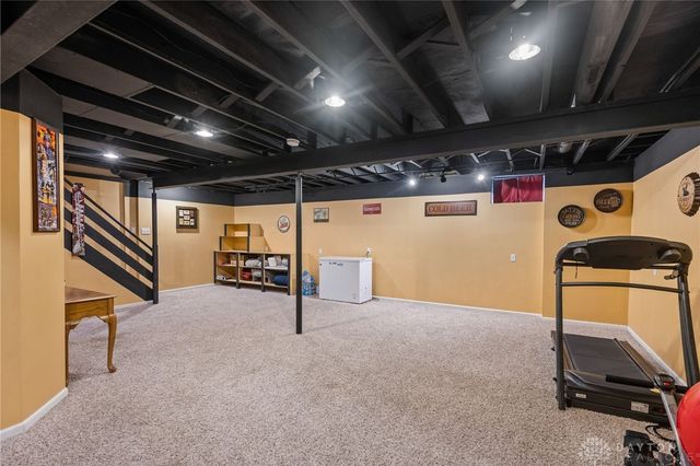 418 Lake Front Drive, Lebanon, OH 45036