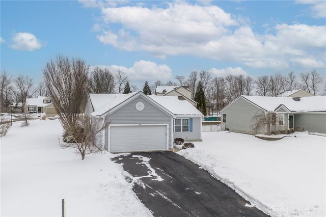 418 Lake Front Drive, Lebanon, OH 45036