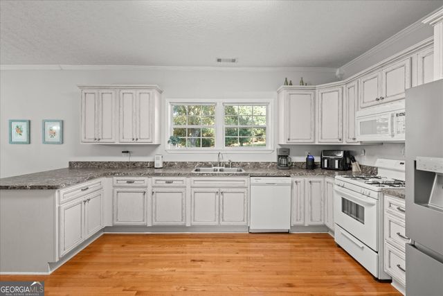 484 Lepard Road, Roopville, GA 30170